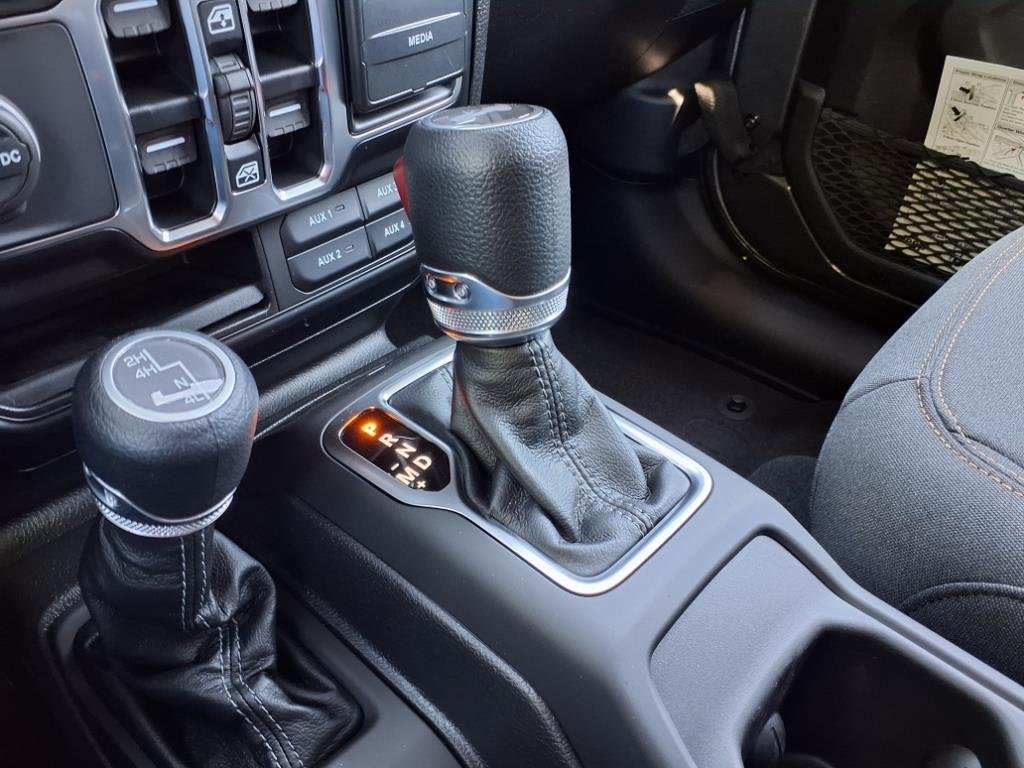 2025 Jeep Wrangler 4-Door Sport S - Photo 10