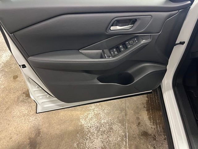 Used 2026 White Nissan SV image 26