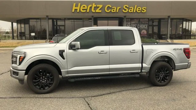 Used 2025 Silver Ford Lariat image 5