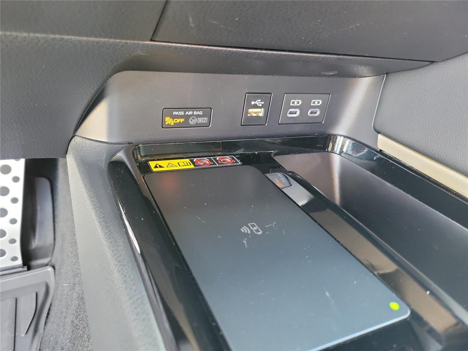 Used 2026 Wind Chill Pearl Toyota XSE image 31