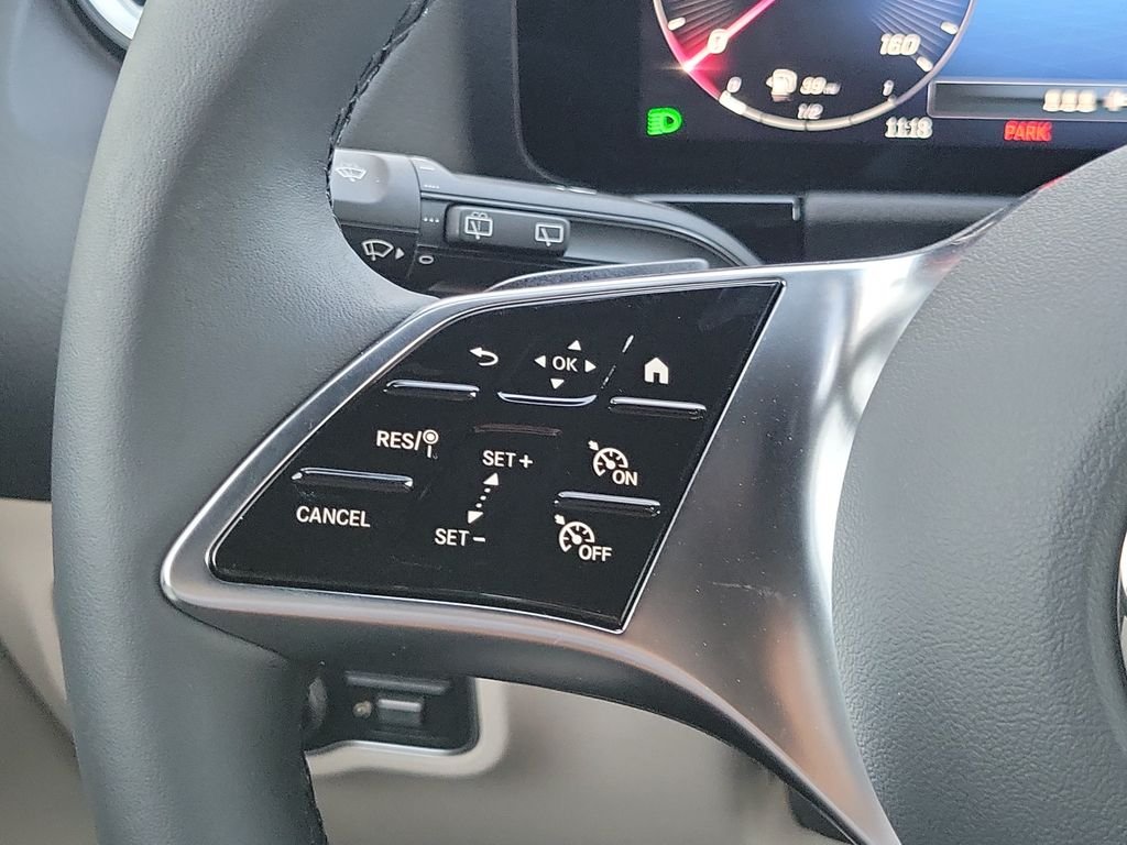 New 2026 Mountain Grey Metallic Mercedes-Benz GLA 250 image 24
