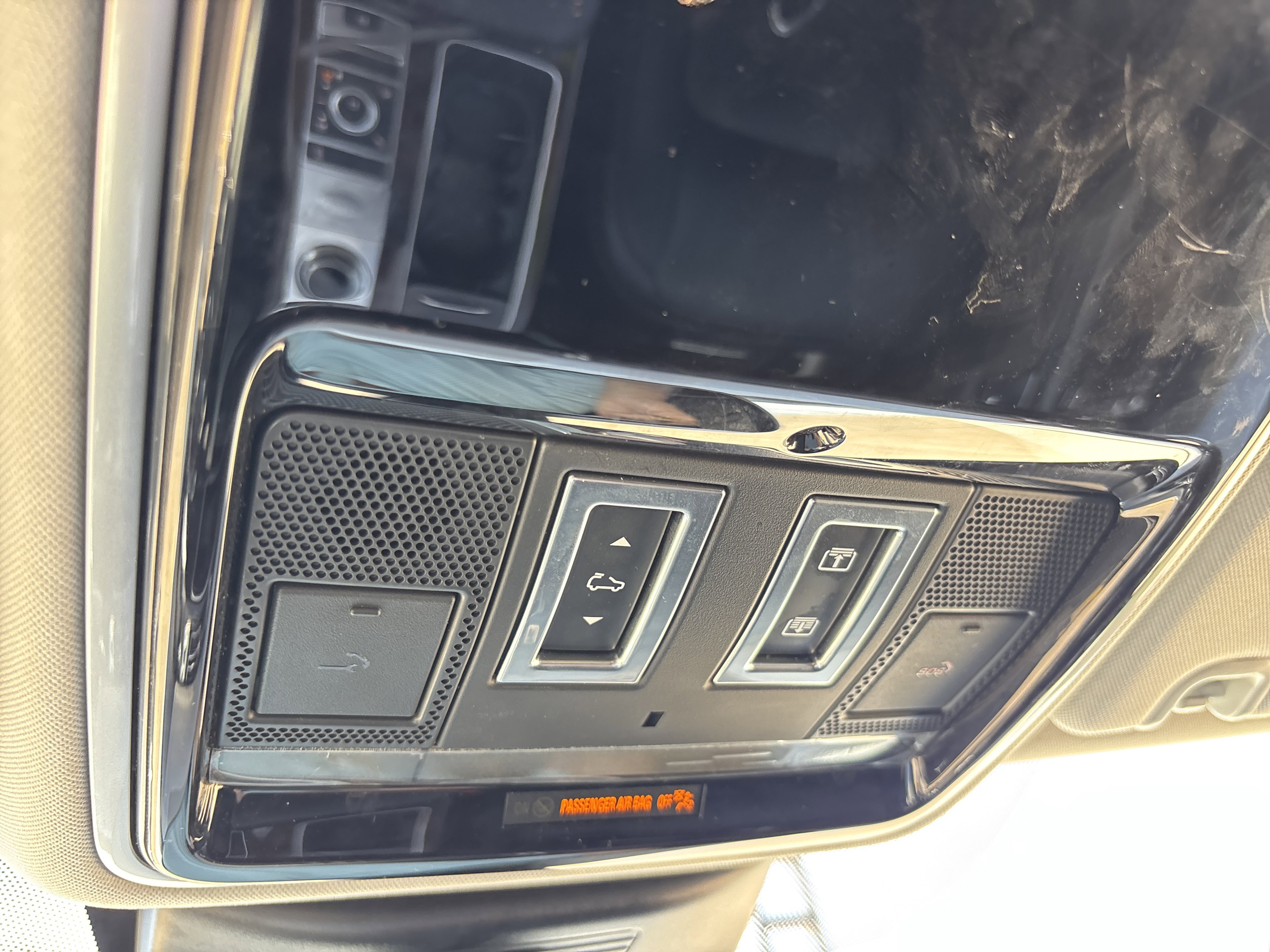 Used 2021 White Land Rover P525 Westminster image 47
