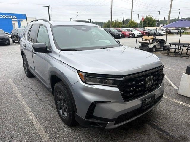 Certified Used 2025 White Honda TrailSport image 4