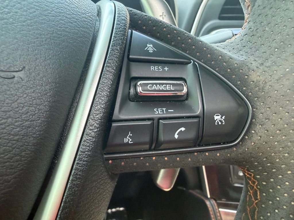 Used 2019 Gray Nissan SR image 19