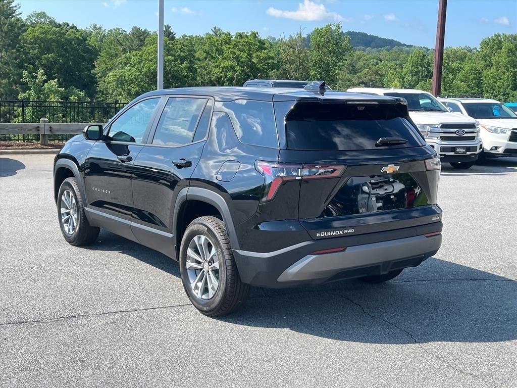 New 2026 Mosaic Black Metallic Chevrolet LT image 3