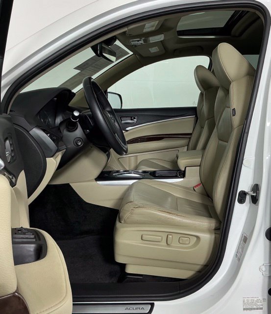Used 2018 White Diamond Pearl Acura MDX image 46