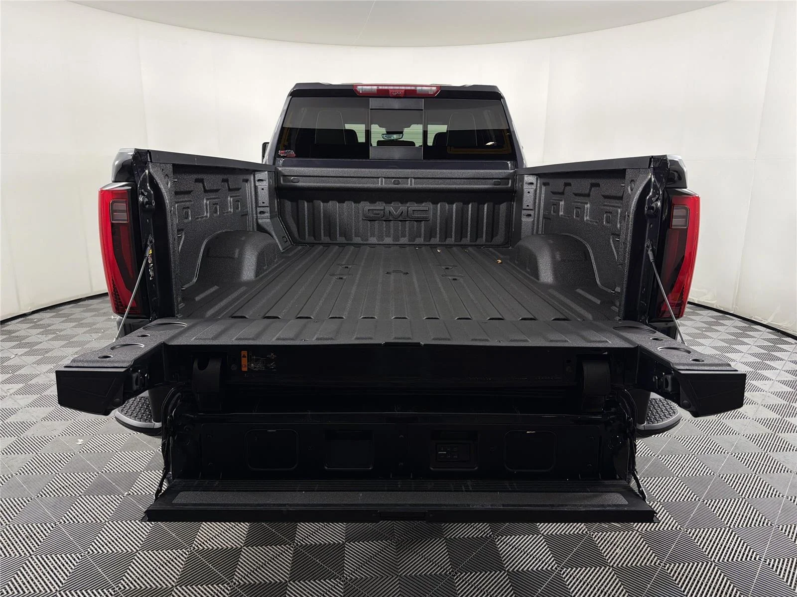 New 2026 Titanium Rush Metallic GMC Denali Ultimate image 17