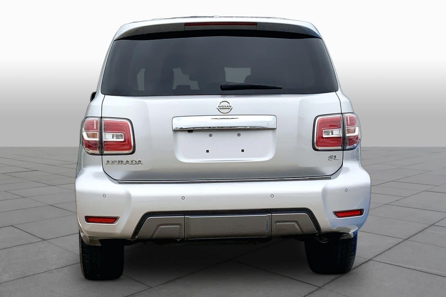 Used 2019 Brilliant Silver Metallic Nissan SL image 5