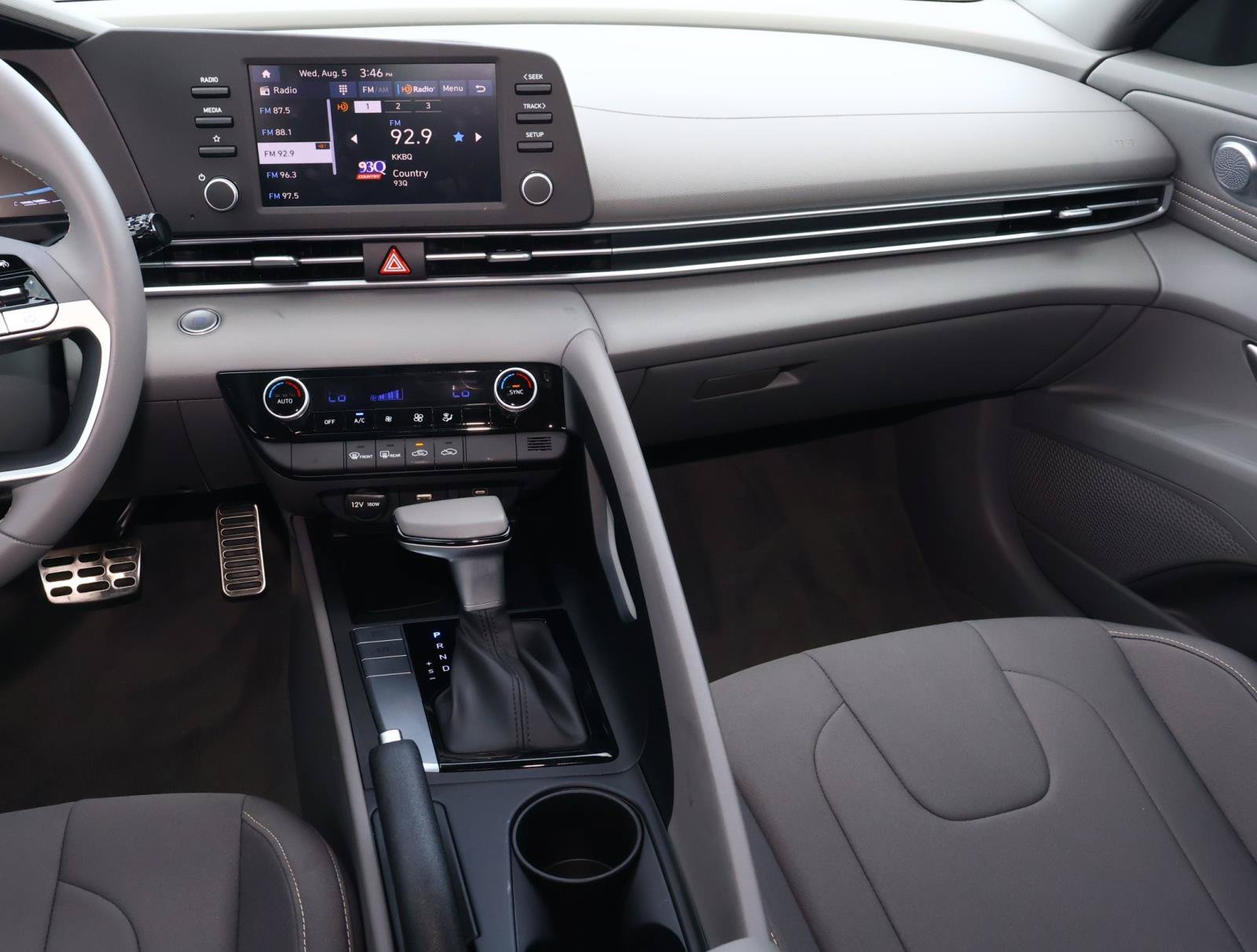 2026 Hyundai Elantra SEL Sport - Photo 11