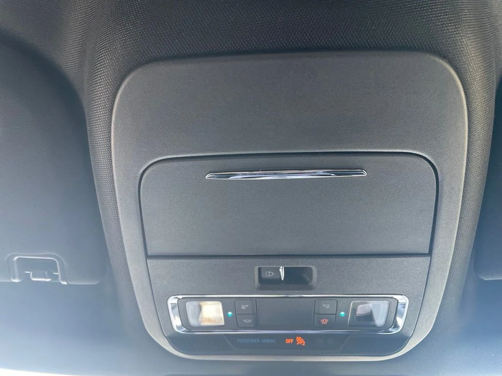 New 2026 Star White Metallic Tri-Coat Ford Lariat® image 27