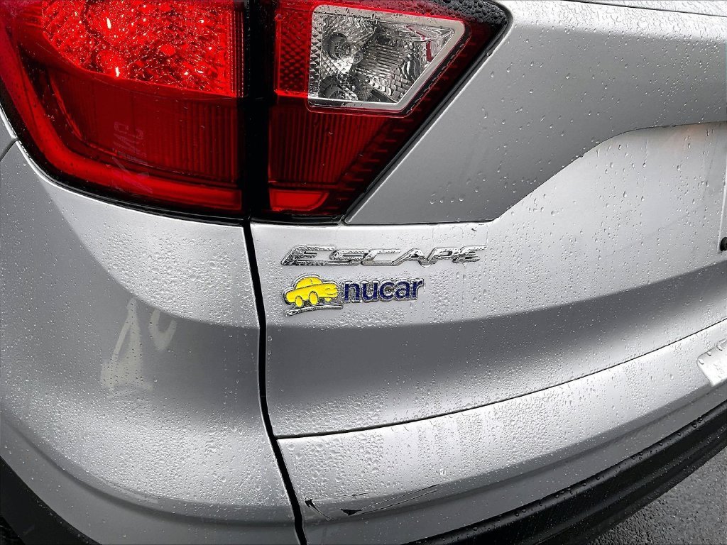 Used 2019 Silver Ford S image 28