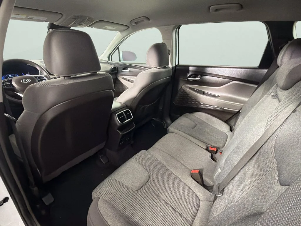 Used 2019  Hyundai SEL image 29