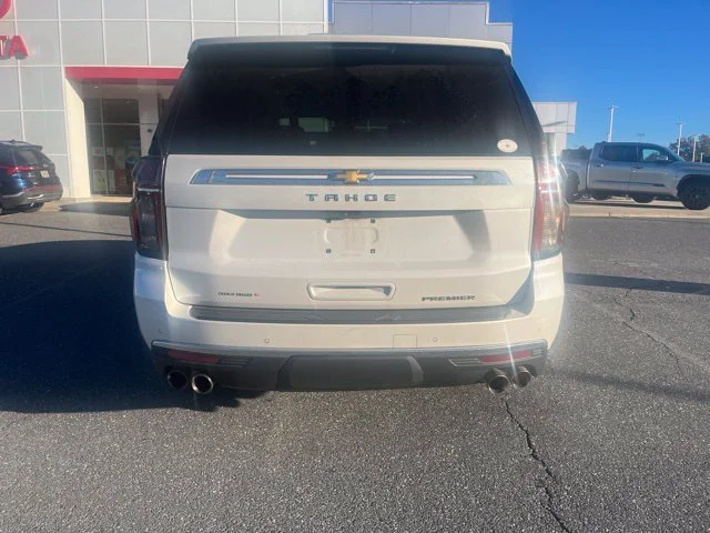 Used 2022 Beige Chevrolet Premier image 4
