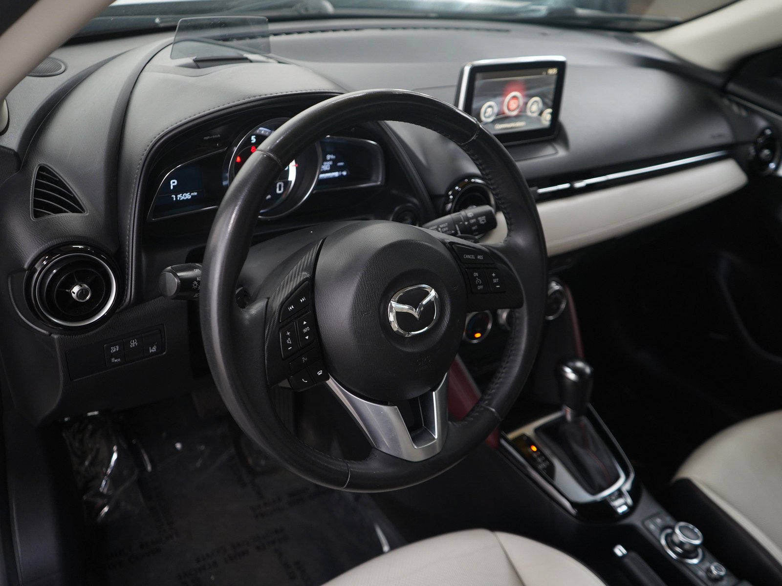 Used 2016 Crystal White Pearl Mica Mazda Grand Touring image 20