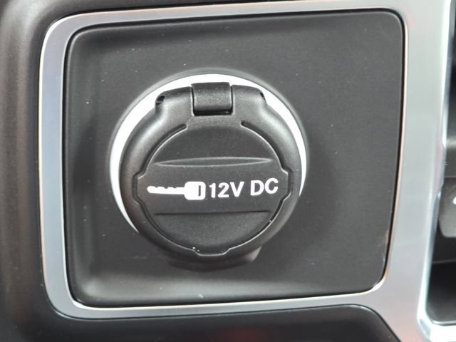 New 2026 Bright White Clear-Coat Exterior Paint Jeep Willys image 13