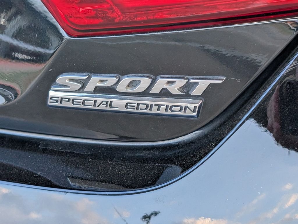 Used 2022 Black Honda Sport Special Edition image 29