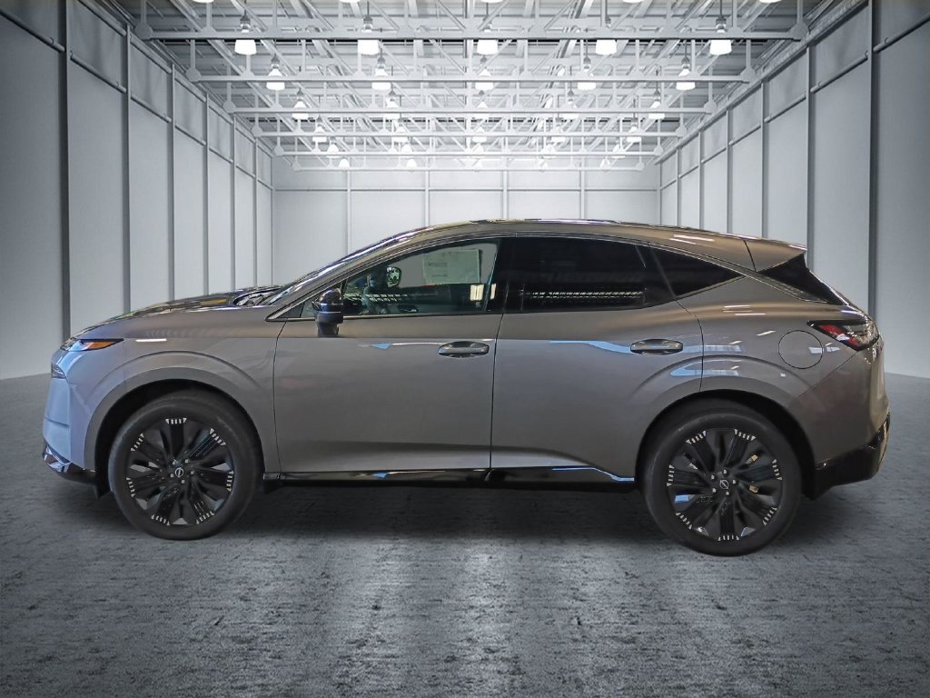 New 2027 Gray Nissan Platinum image 3
