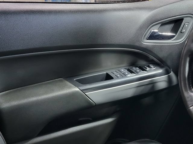Used 2019 SUMMIT WHITE Chevrolet 4WD ZR2 image 23