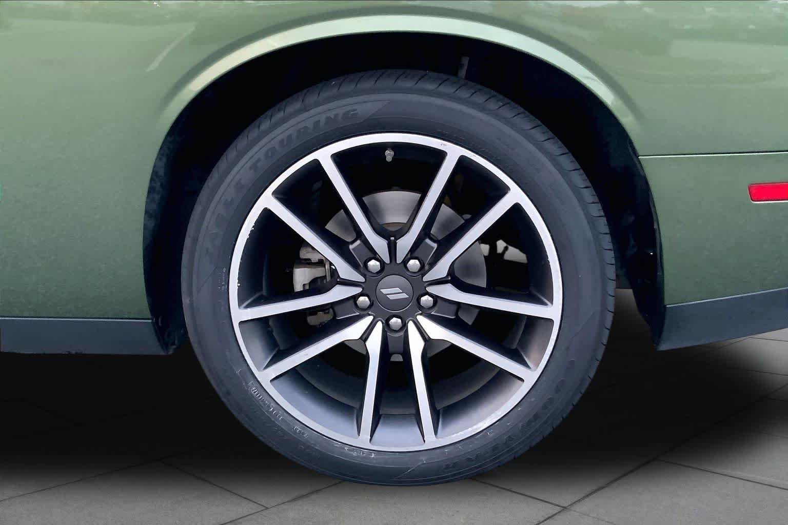 Used 2023 F8 Green Dodge R/T image 9