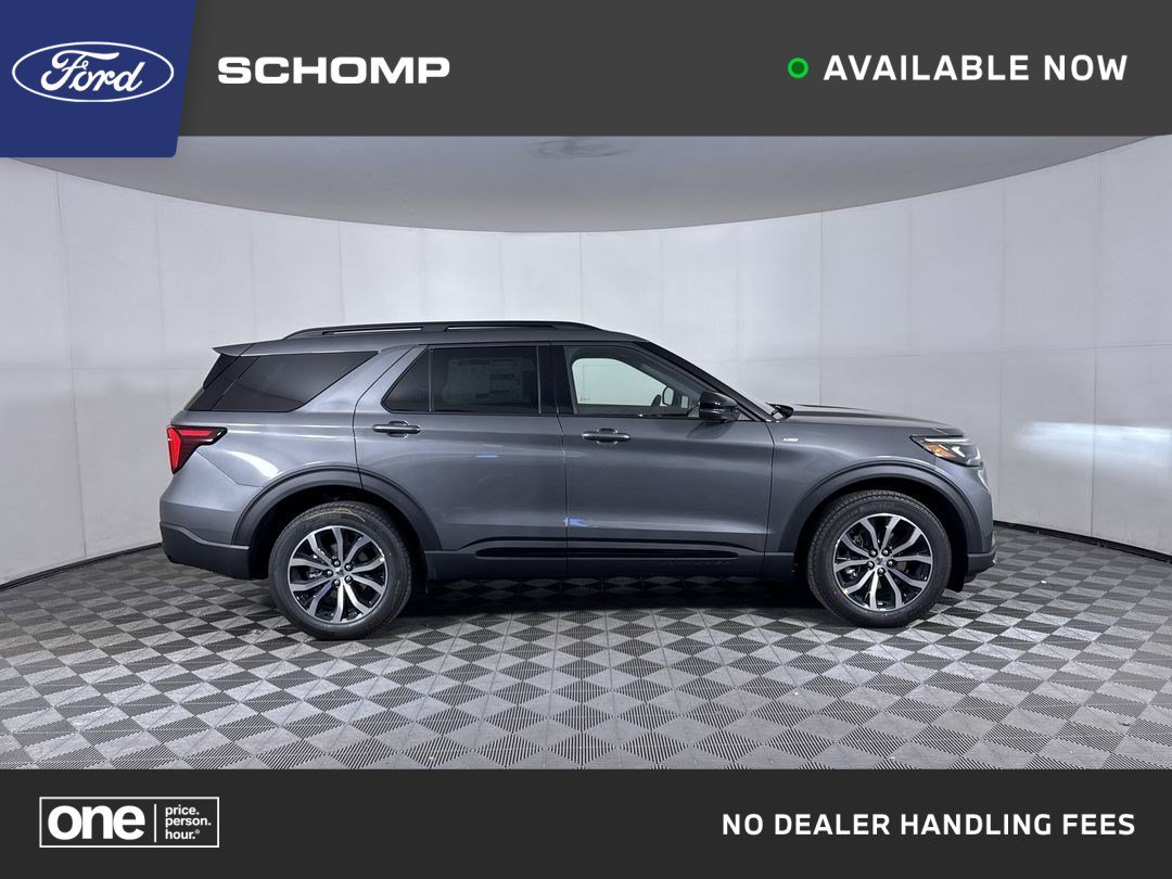 New 2027 Carbonized Gray Metallic Ford ST-Line image 1