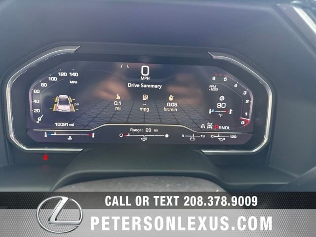 Used 2025  GMC AT4 Premium Plus image 29