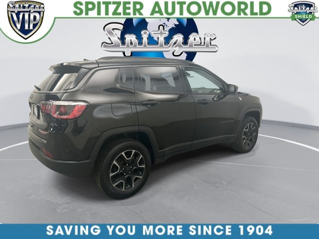 Used 2019 Black Jeep Trailhawk image 10
