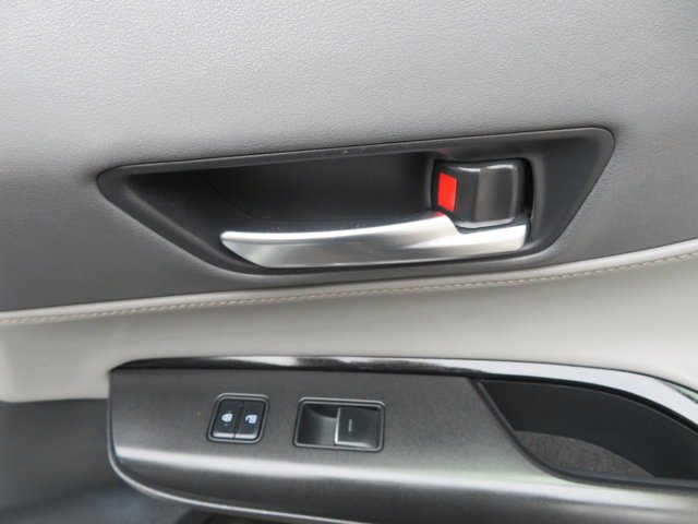 Used 2022 Blizzard Pearl Toyota LE image 11