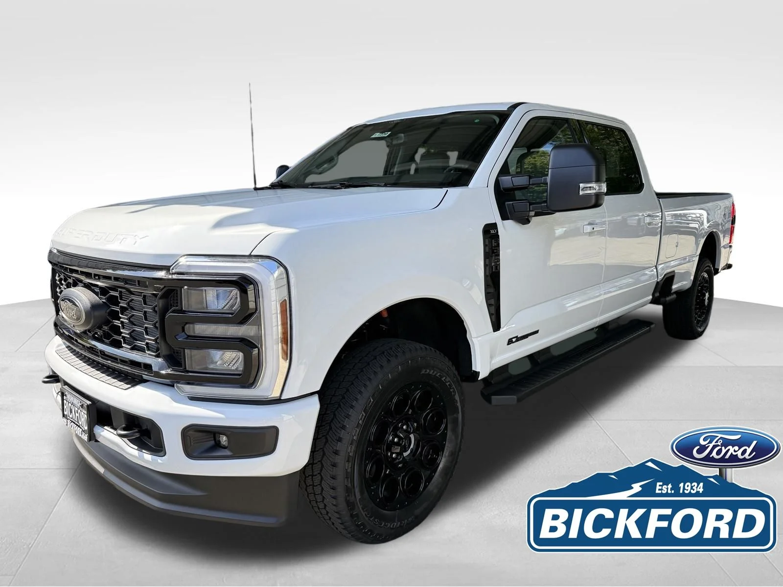 New 2026 White Ford XLT image 1