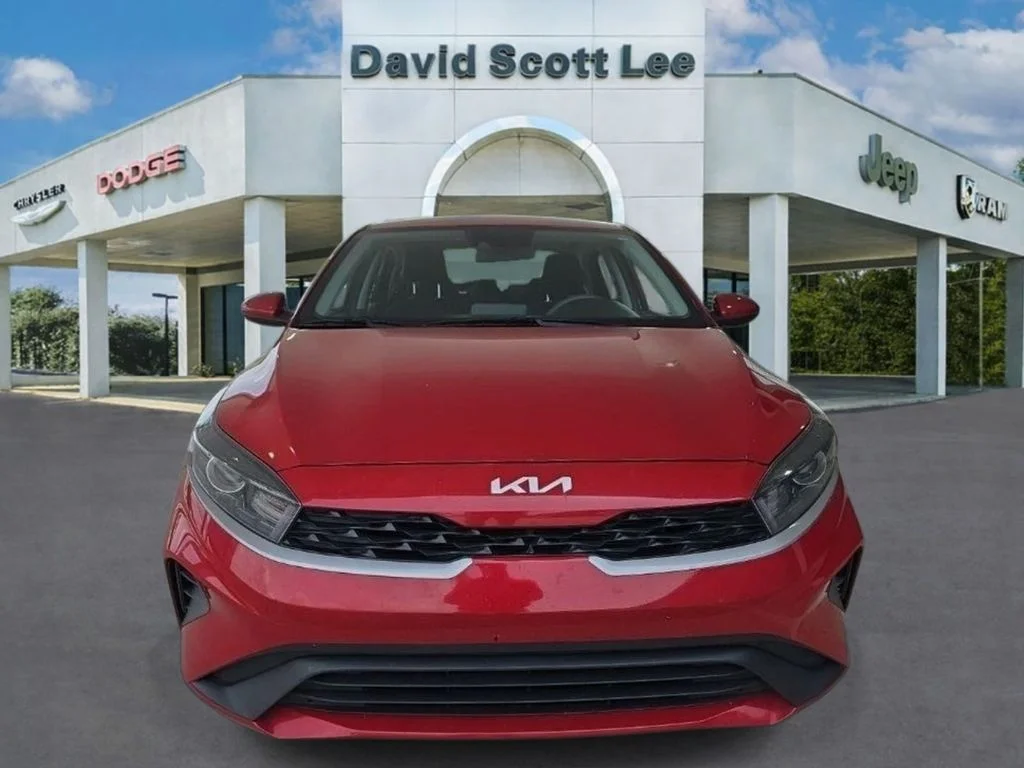 Used 2023 Red Kia LXS image 7
