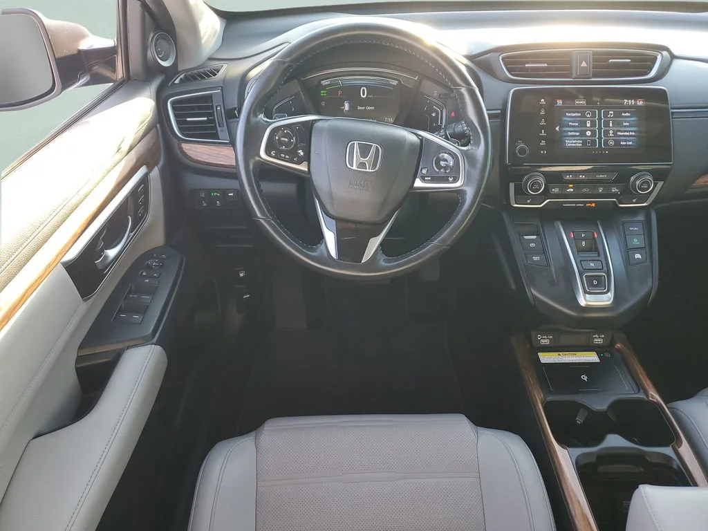 Used 2022 Silver Honda Touring image 12