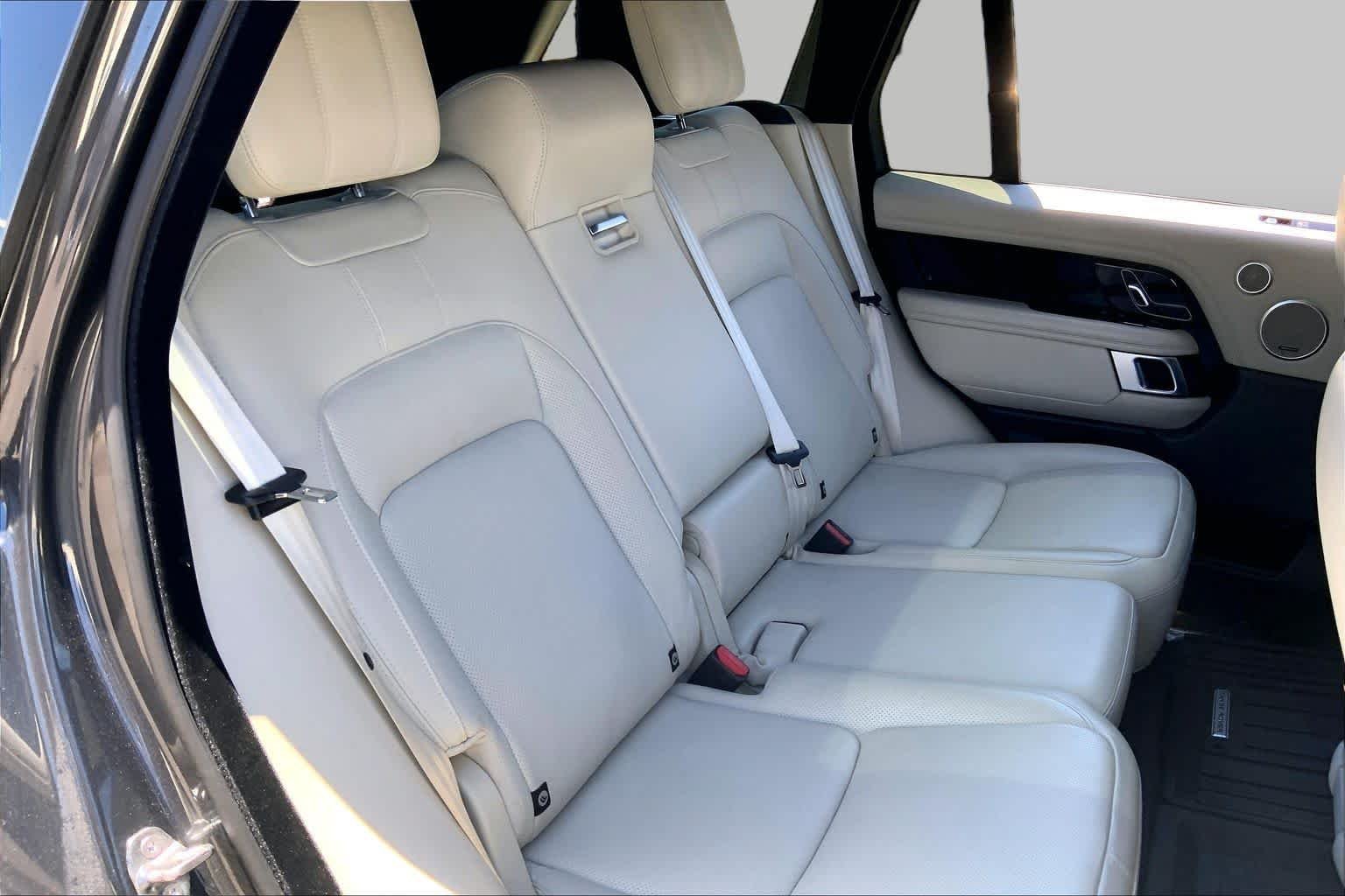 Used 2022 Carpathian Grey Premium Metallic Land Rover Westminster image 19