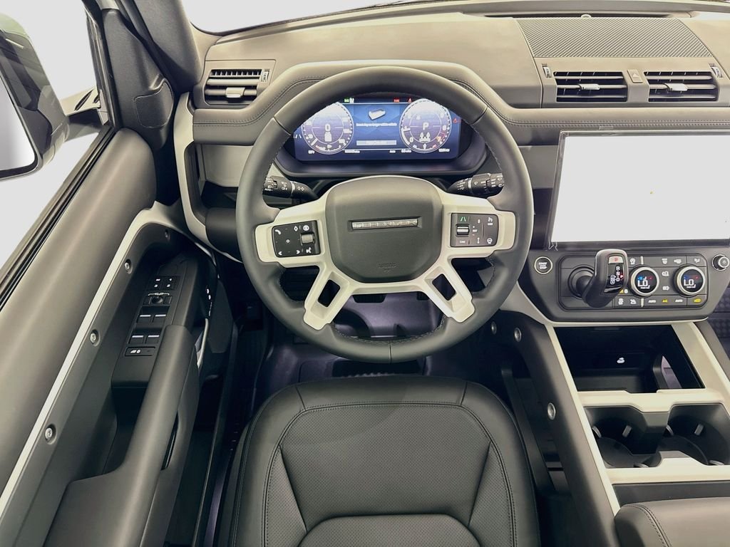 New 2026 Fuji White Land Rover S image 11