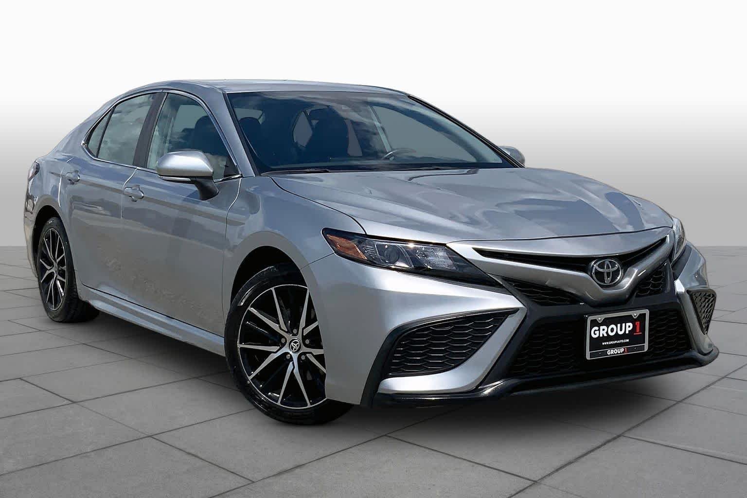 Used 2024 Celestial Silver Metallic Toyota SE image 3