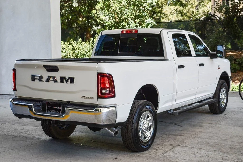 2025 RAM 2500 Tradesman - Photo 6
