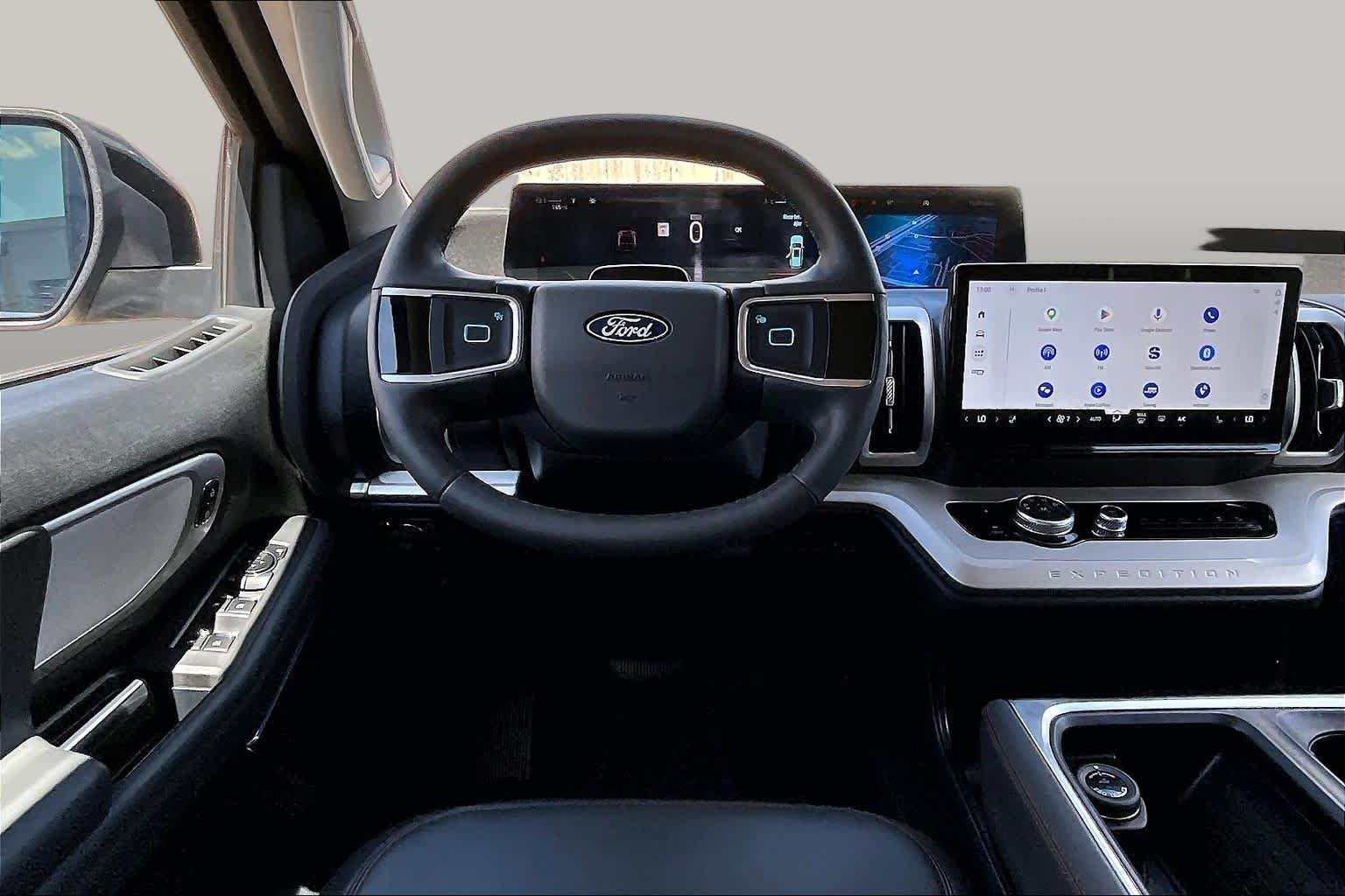 Pre-Owned 2025 Ford Expedition Active