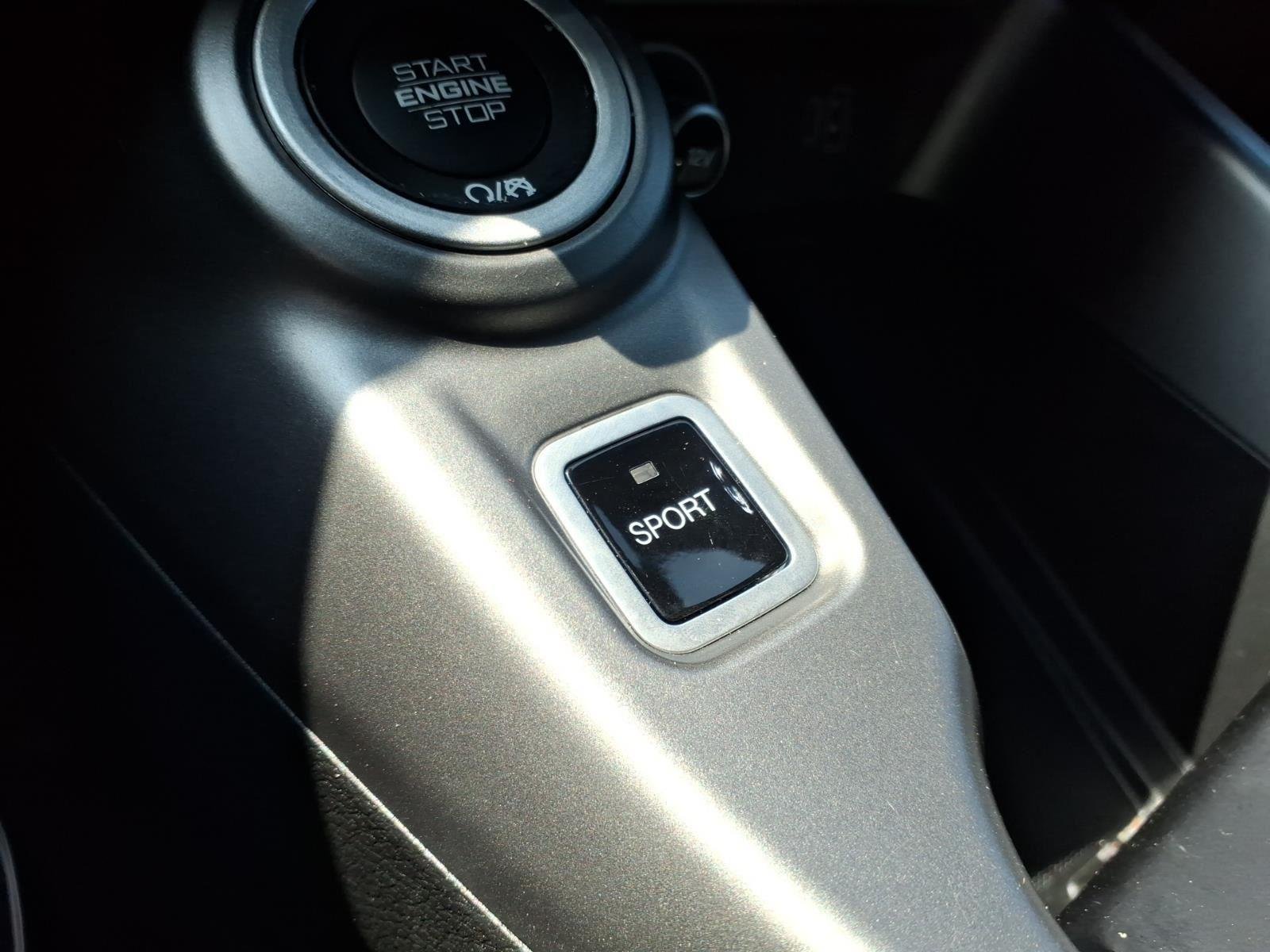 Used 2024 Acapulco Gold Dodge R/T image 8