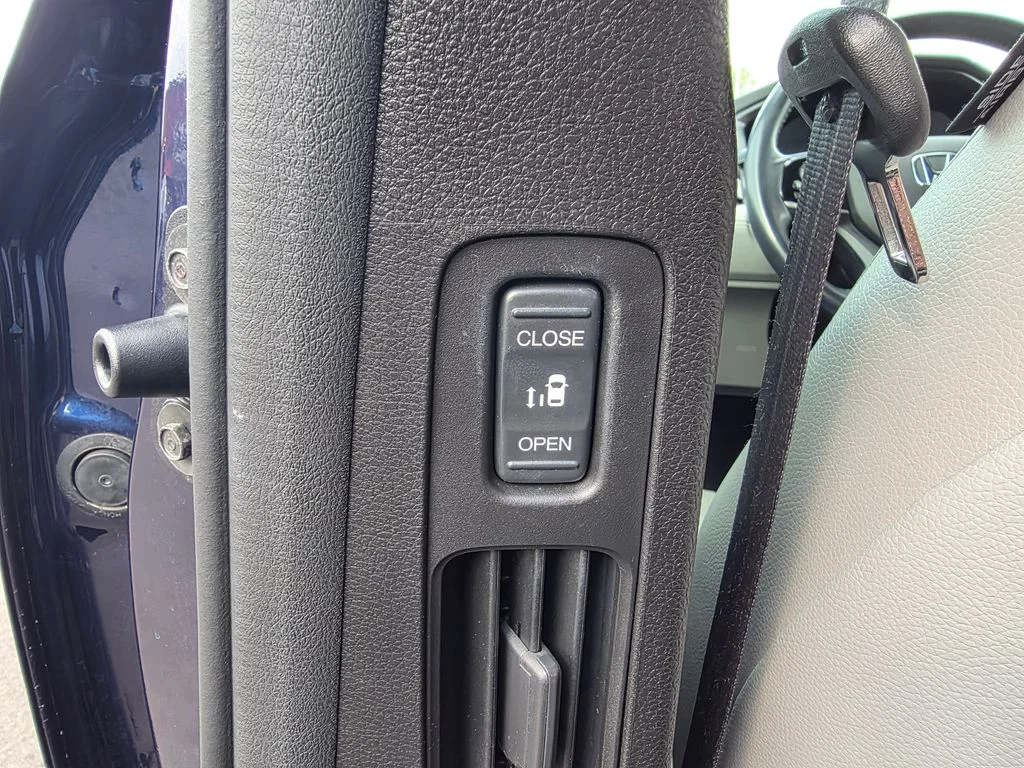 Certified Used 2019 Obsidian Blue Pearl Honda EX-L image 14