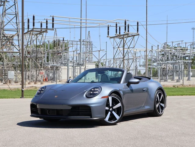 2025 Porsche 911 Carrera