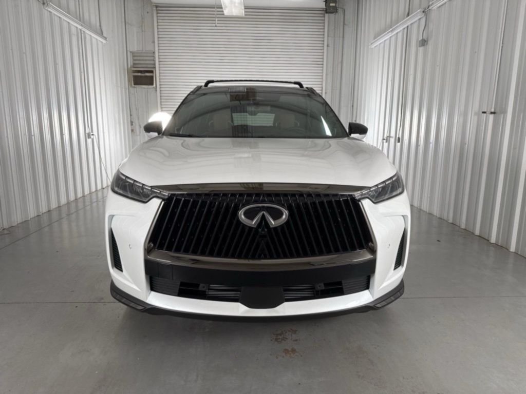 Used 2026 Black INFINITI Autograph image 3