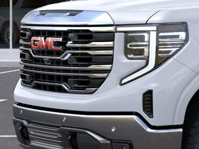 New 2026 Glacier White Tricoat GMC SLT image 13