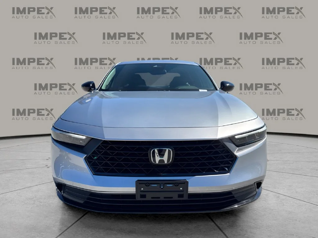 Used 2024 Silver Honda Sport-L image 8