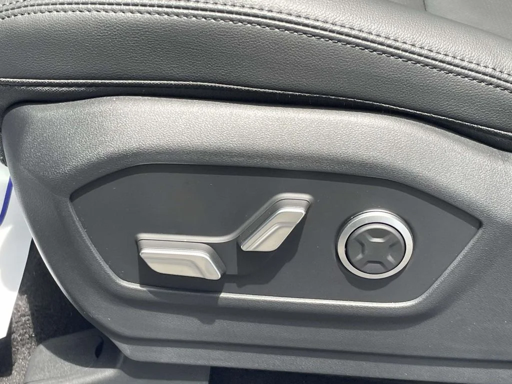 New 2026 White Hyundai Limited image 18
