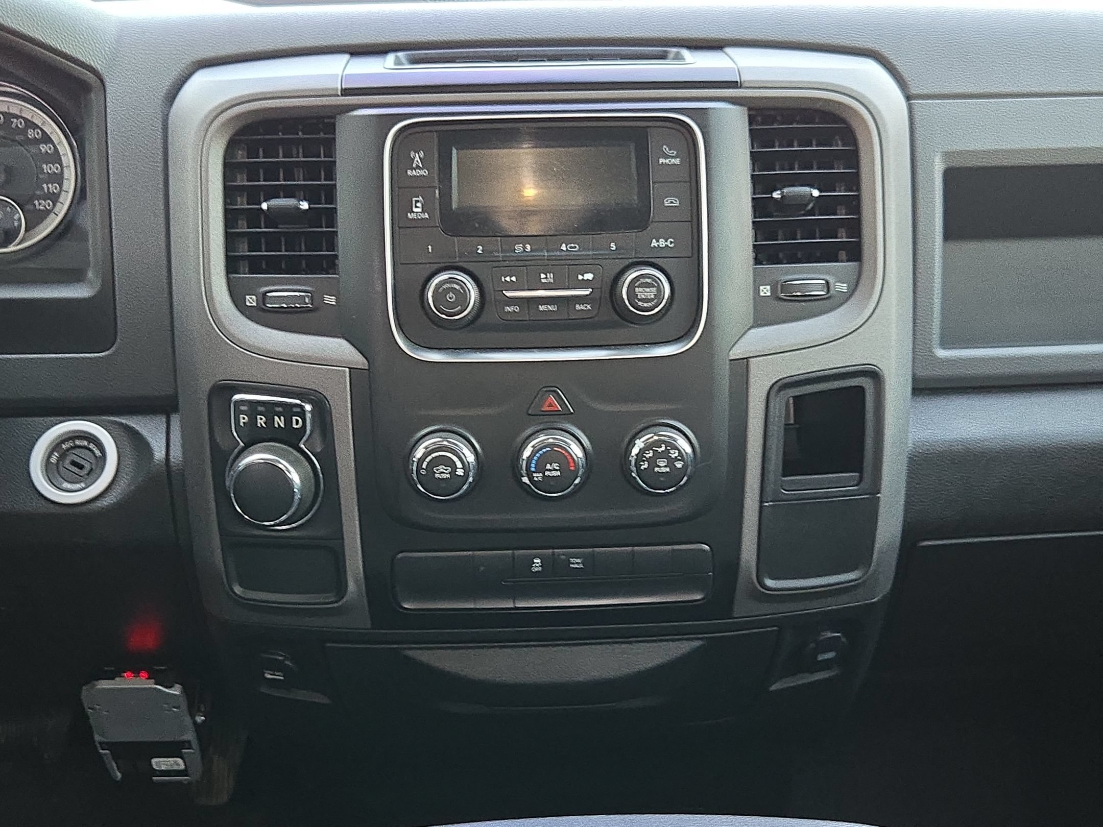 Used 2019 Granite Crystal Metallic Clearcoat RAM Tradesman image 16