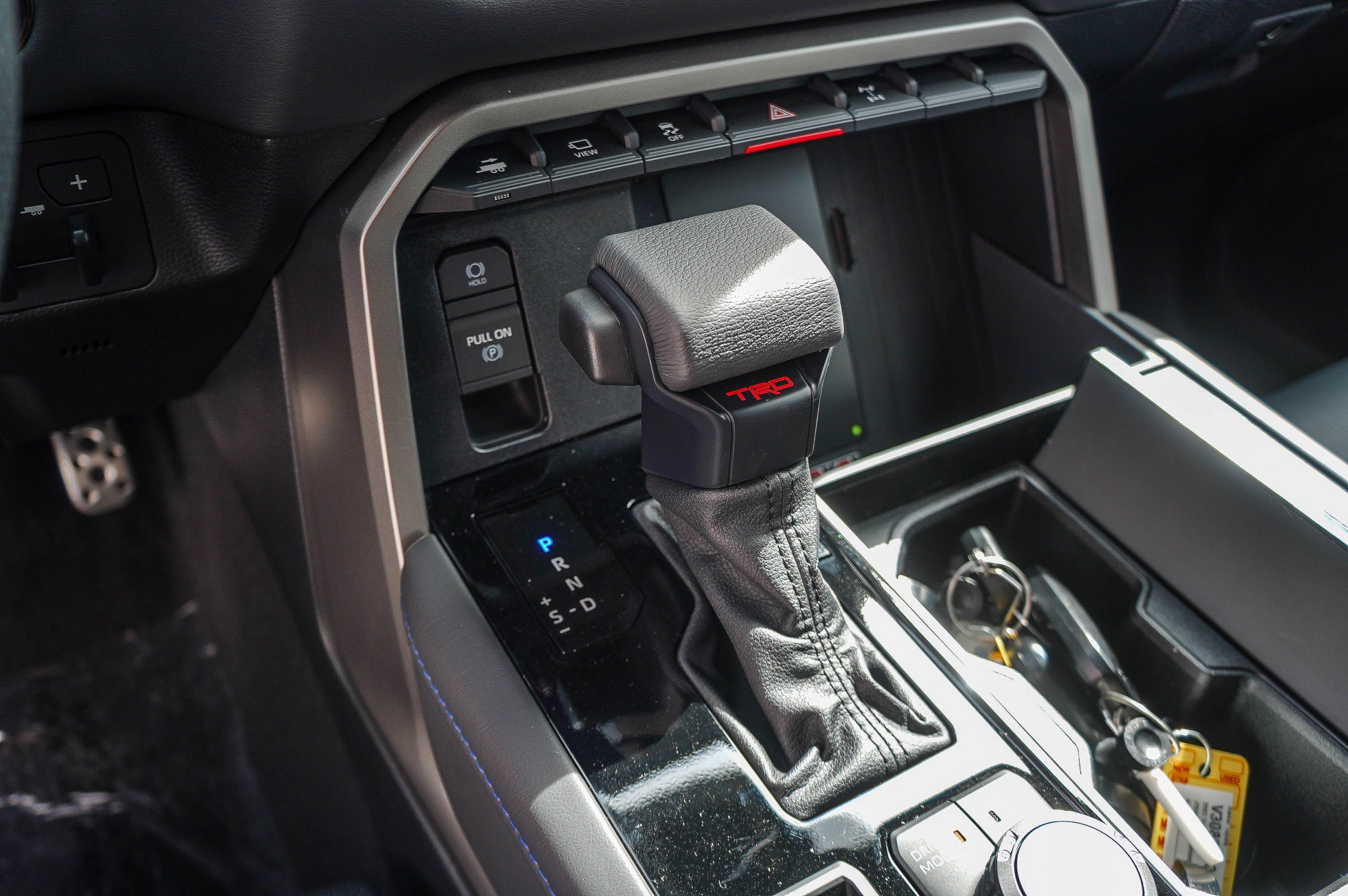 New 2026 Wind Chill Pearl <sup>1</sup> Toyota  Platinum image 23