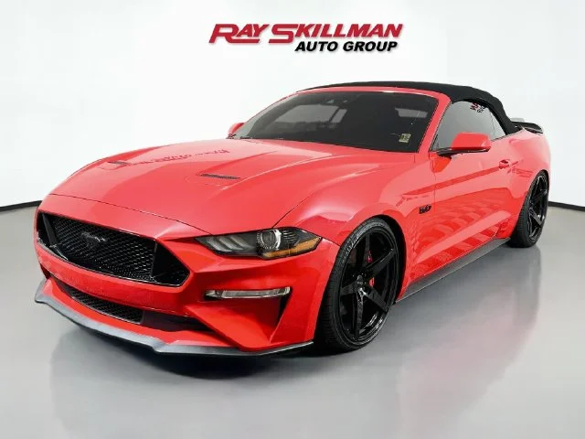 Used 2021 Red Ford GT Premium image 3