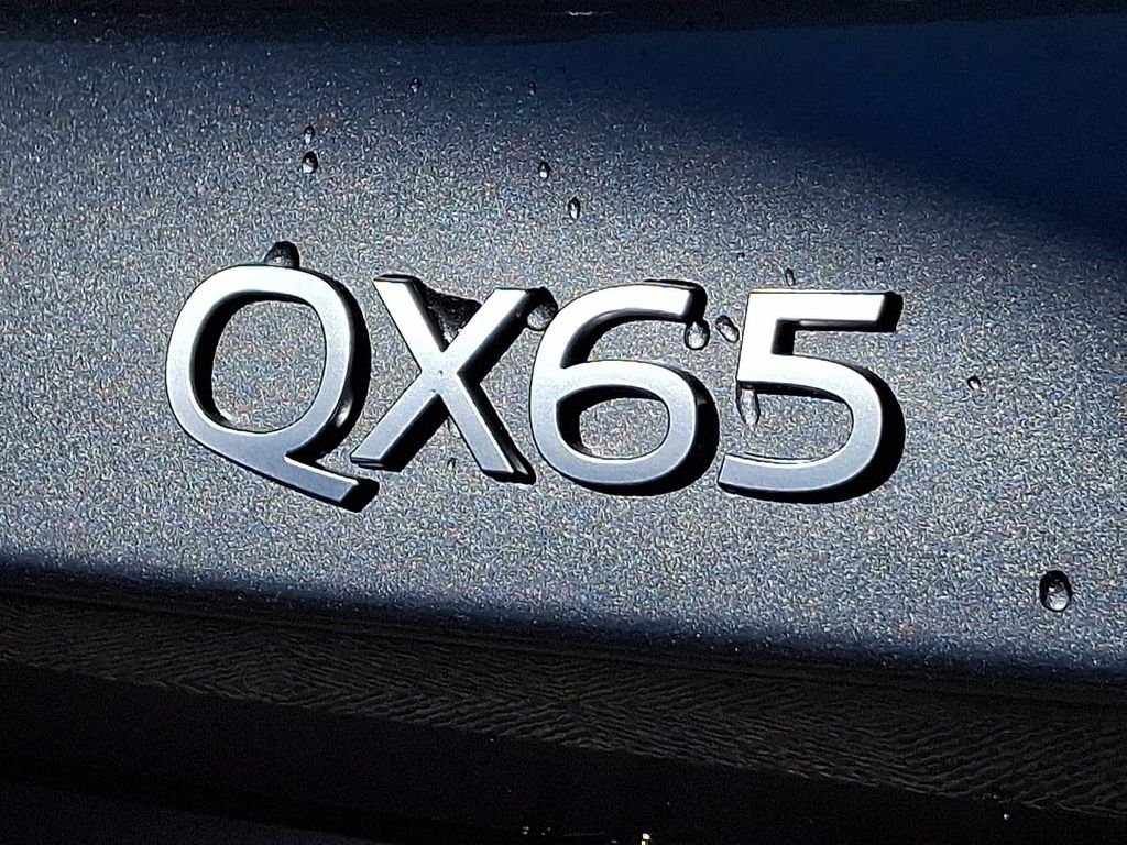 New 2027 GRAPHITE SHADOW INFINITI Luxe AWD image 21