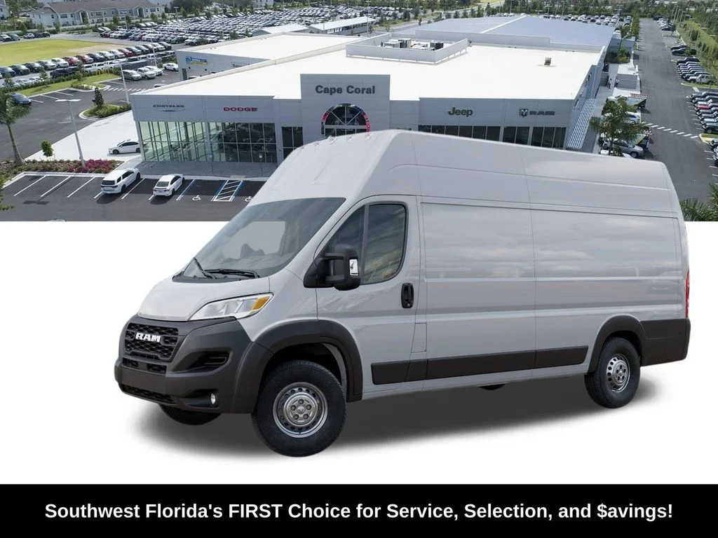 New 2026 Bright White Clear-Coat Exterior Paint RAM Tradesman image 2