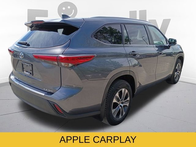 Used 2023 Gray Toyota XLE image 5