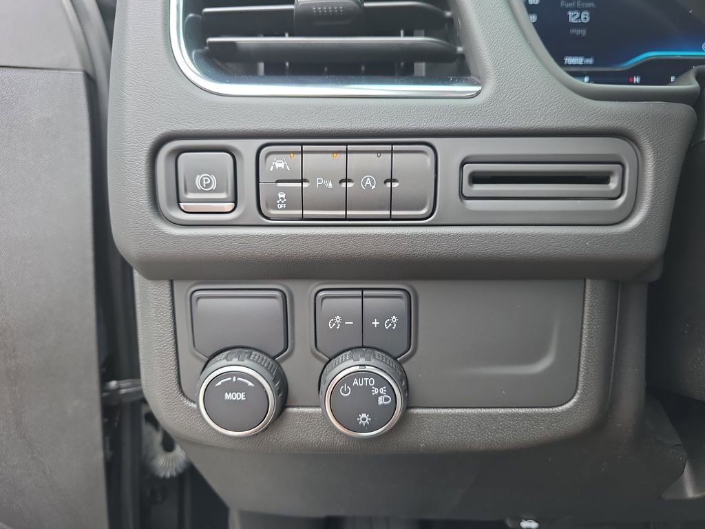 Used 2023 Black Chevrolet RST image 19