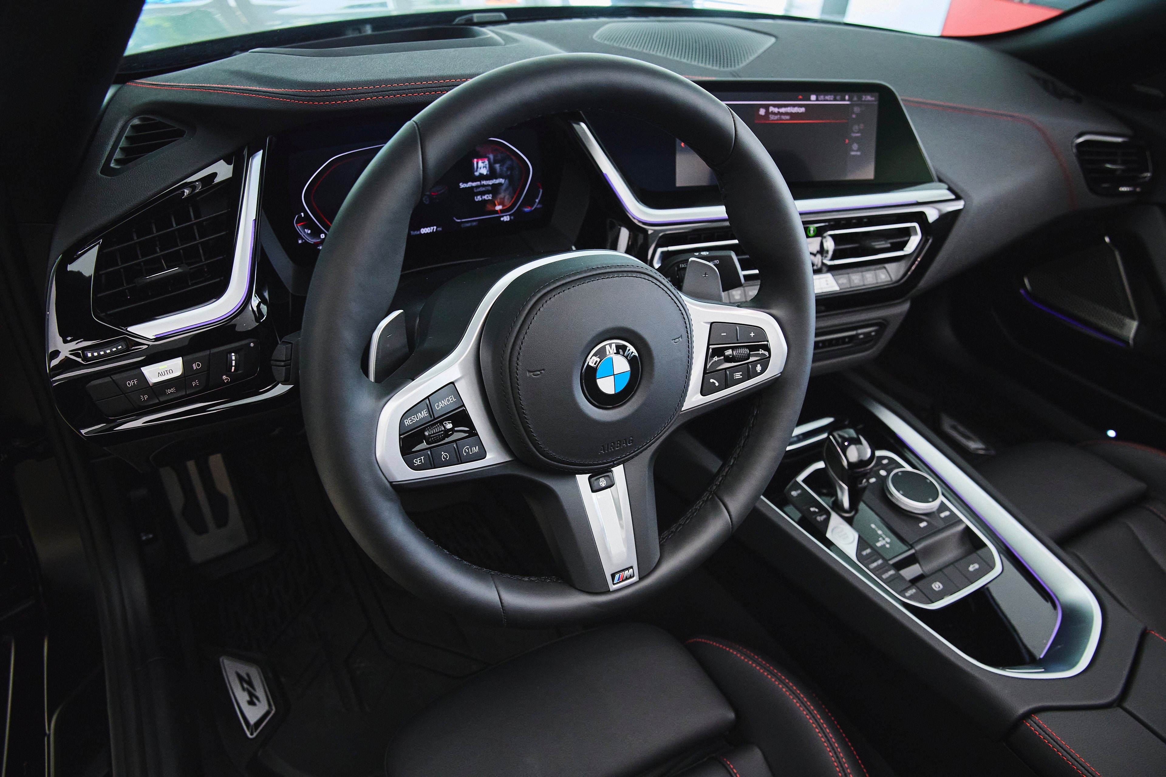 2026 BMW Z4 M40i - Photo 45